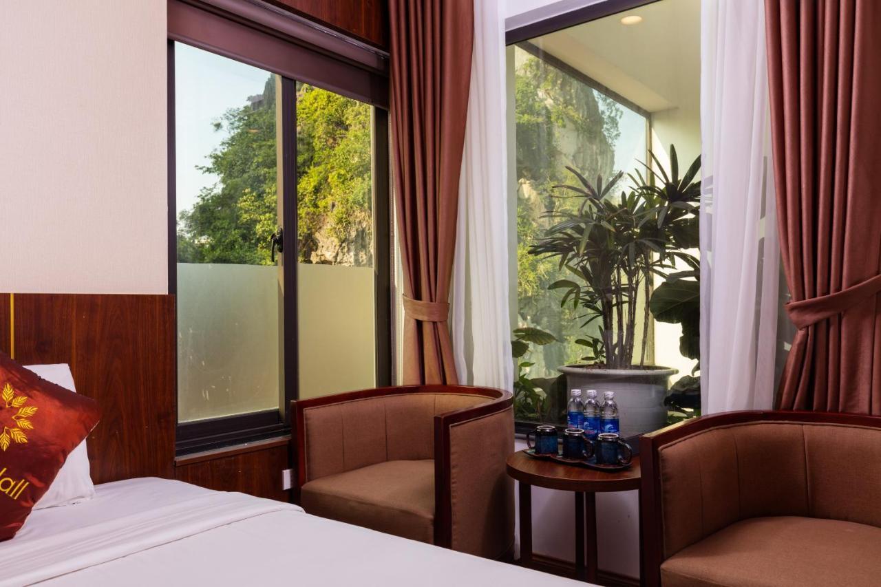 Liberty Hall Tam Coc Hotel & Villa Нин Бин Екстериор снимка